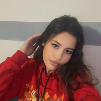 Babysitter Niort: Douae