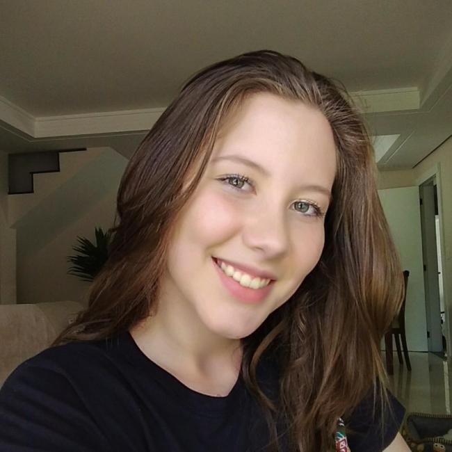 Babysitter in Chapecó: Alessandra
