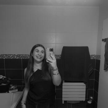 Babysitter στην περιοχή Pessac: Sarah