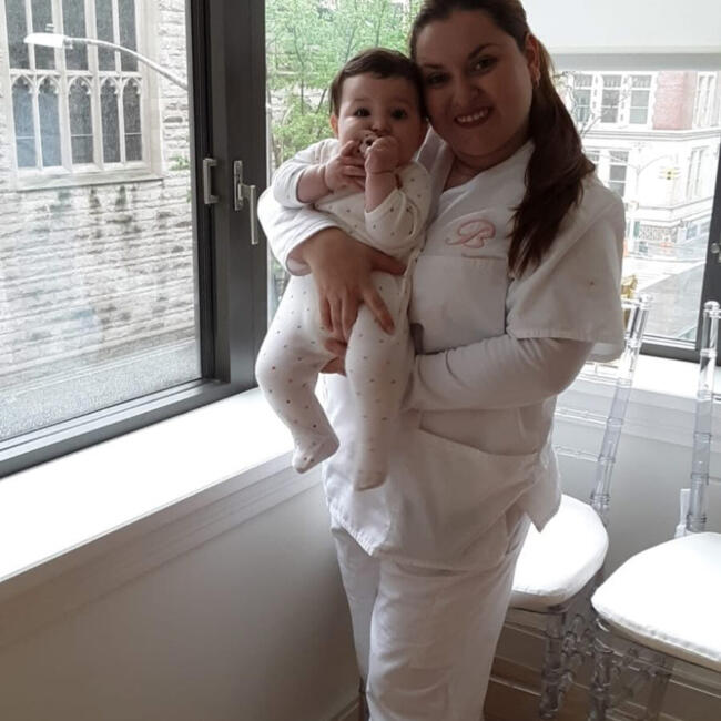 Babysitter in Barva: Karen