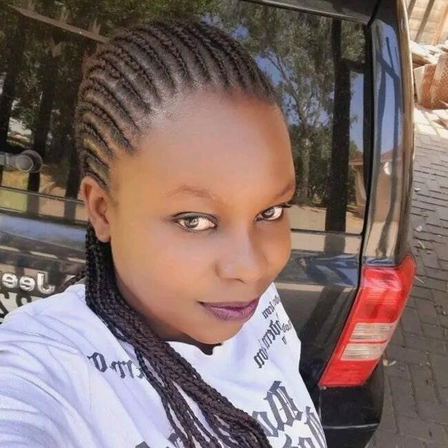 Babysitter in Benoni: Linda