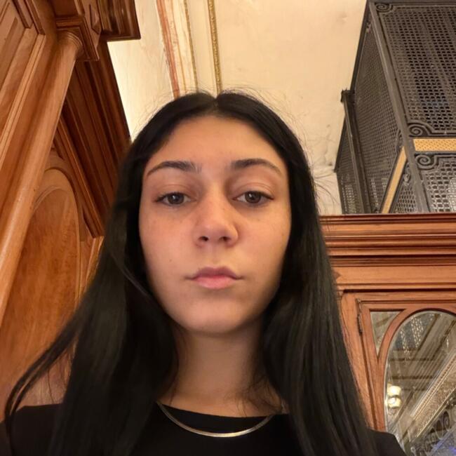 Babysitter in Marcos Paz: Valentina
