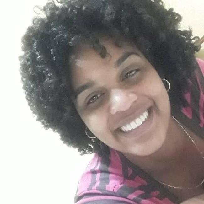 Babysitter in Santa Cruz: Lilia de la Caridad