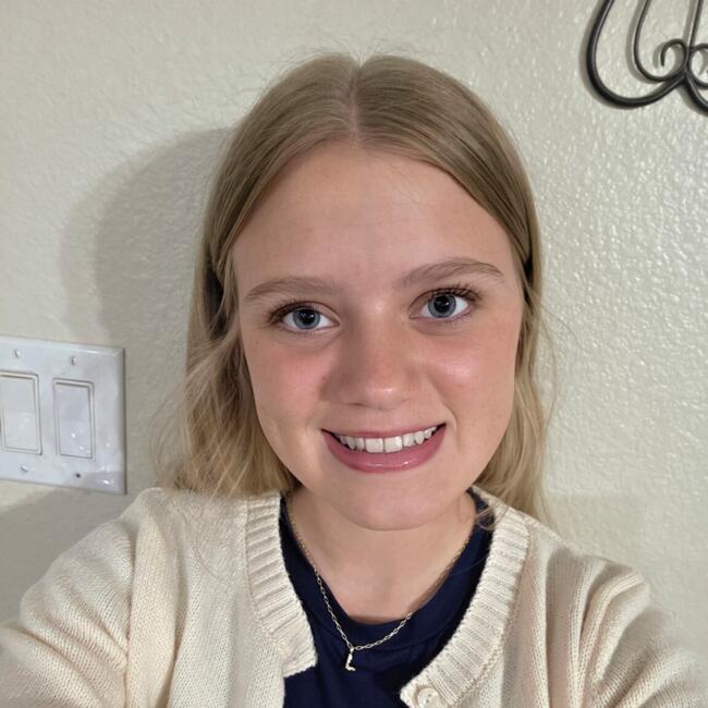 Babysitter in Magnolia (Texas): Leah