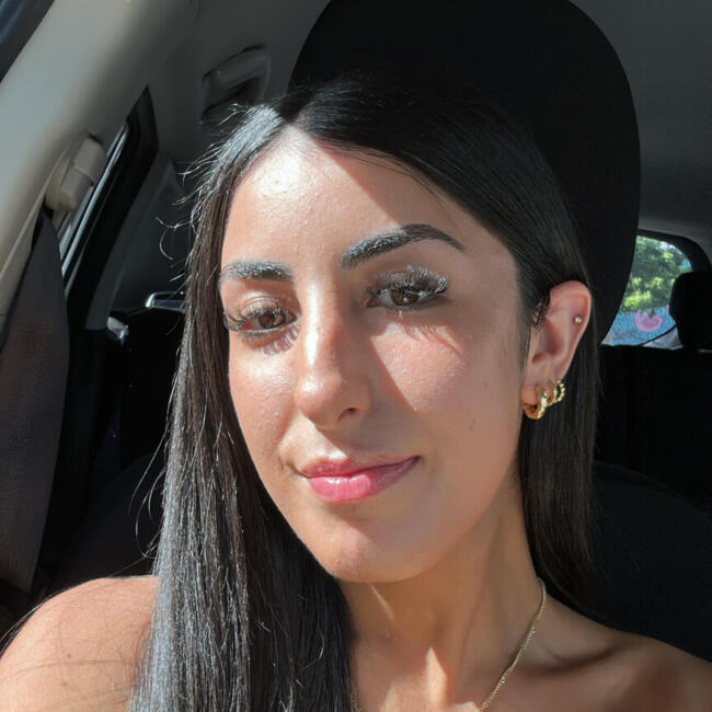 Babysitter in Sydney: Danielle