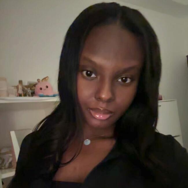 Babysitter in Nanterre: Marie Emmanuelle