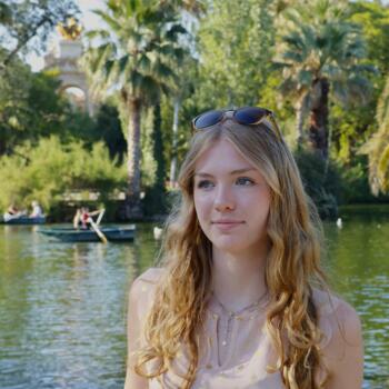 Babysitter in Montpellier: Eva