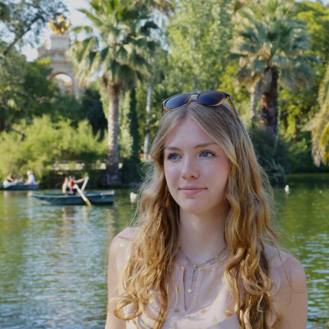 Babysitter in Montpellier: Eva
