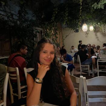 Babysitter in Le Plessis-Robinson: Eleonore