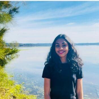 Babysitter Central Coast: Gina