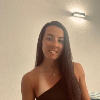 Babysitter in Sydney: Carly