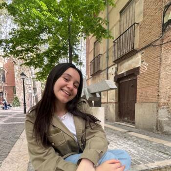 Babysitter in Alcalá de Henares: Rania