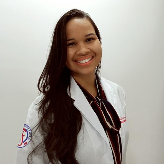 Babysitting job in Petrolina: Thalia Niely