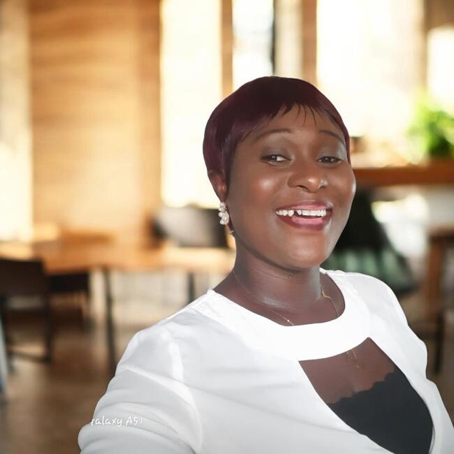 Babysitter in Accra: Nora