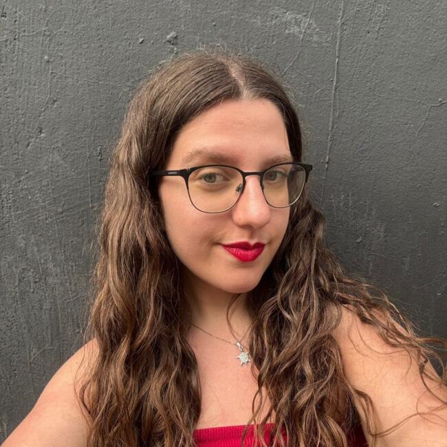 Babysitter in Viladecans: Laura