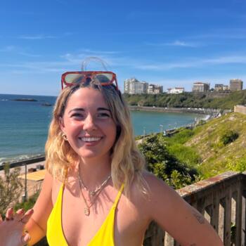 Babysitter in Bordeaux: Eden