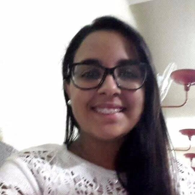 Babá em Porto Alegre: Juliane