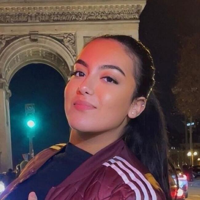 Babysitter in Goussainville: Wiam