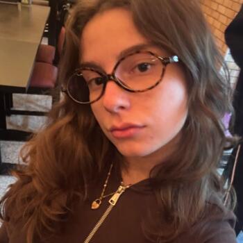 Babysitter in São Paulo: Beatriz