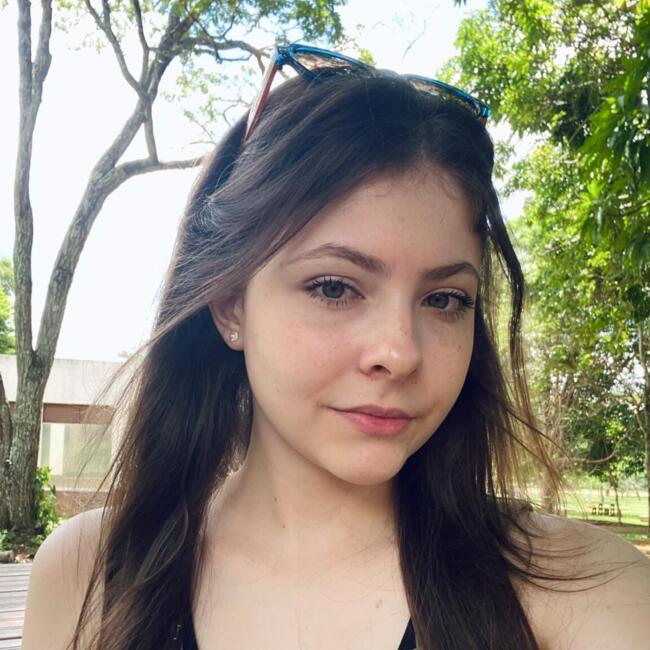 Babysitter in Loulé: Maria Eduarda