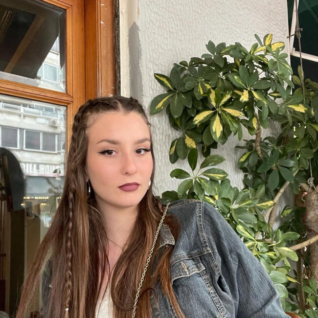 Babysitter in Piraeus: Erietta