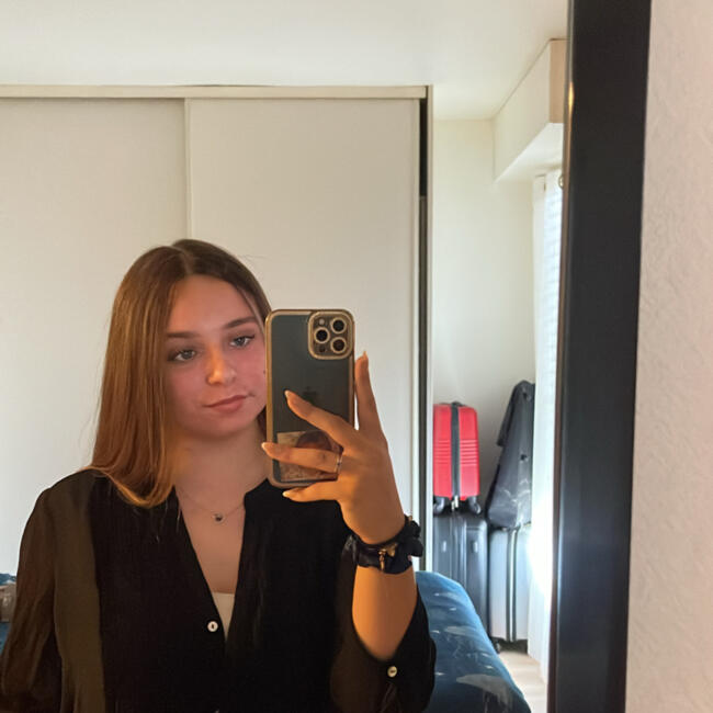 Babysitter in Savigny-sur-Orge: Aurore