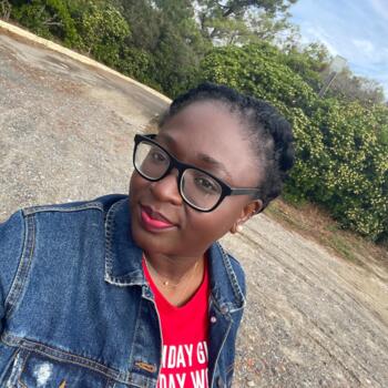 Job de garde d'enfants à Carrières-sous-Poissy: job de garde d'enfants Emilie