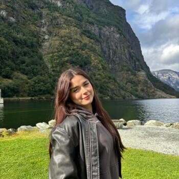 Babysitter Bergen: Aroa