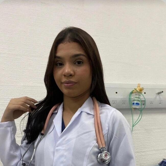 Babysitter in Maracanaú: Emilly