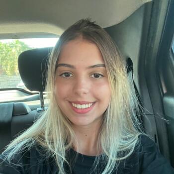 Babá em Cachoeirinha: Sara
