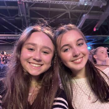 Babysitter Hobart: Ella