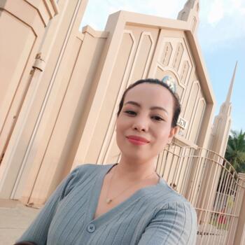 Babysitter City of Taguig: Merly