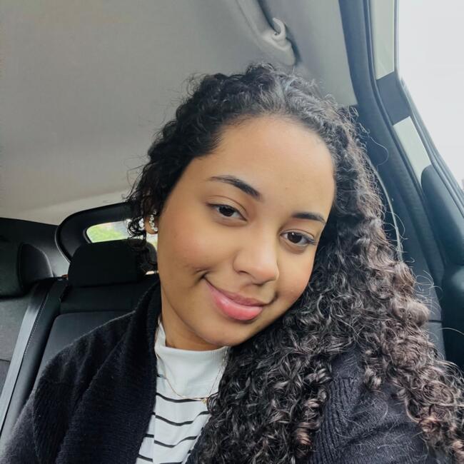 Babysitter in São Paulo: Giovanna