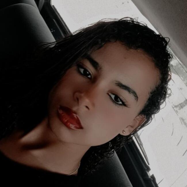 Babysitter in Palmela: Karen