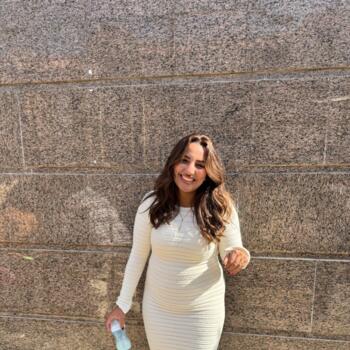 Babysitting job in Cairo: babysitting job Samira