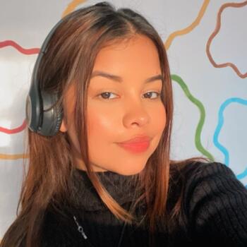 Nounou à Valence: Victória