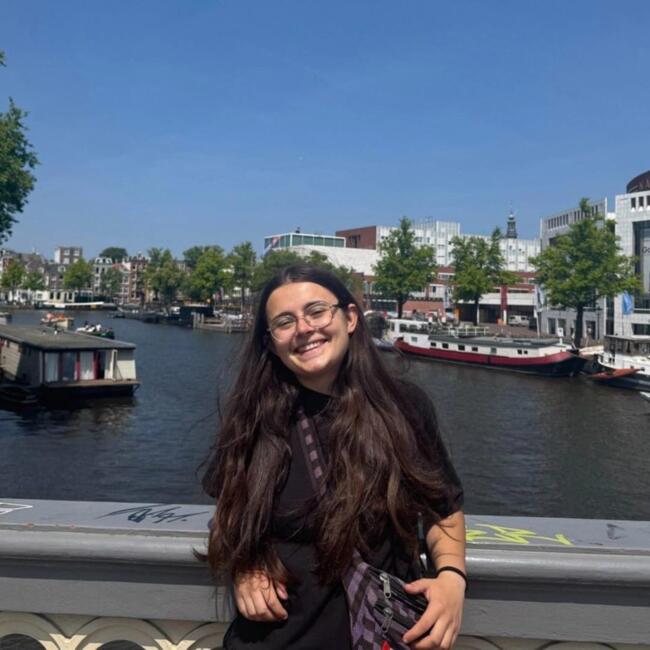 Babysitter in Vitoria-Gasteiz: Leire