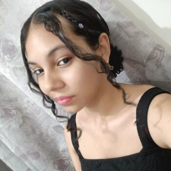 Babysitter in Foz do Iguaçu: Aline