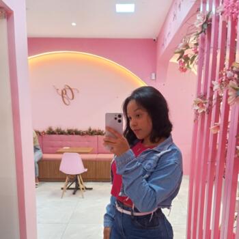 Babá em Eunápolis: Jamile