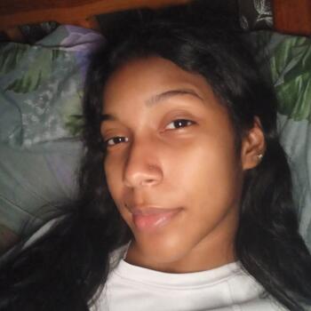 Niñera en Nuevo Emperador: Gabi