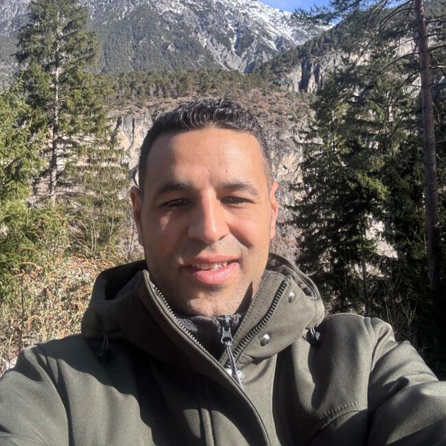 Babysitter Job in Graz: Yassine