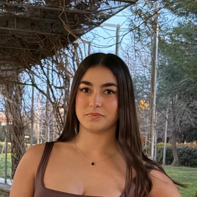 Canguro en Girona: Nora