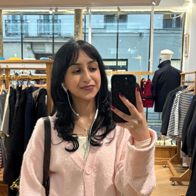 Babysitter in Portsmouth: Priya