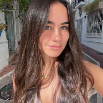 Canguro Benahavís: Natalia