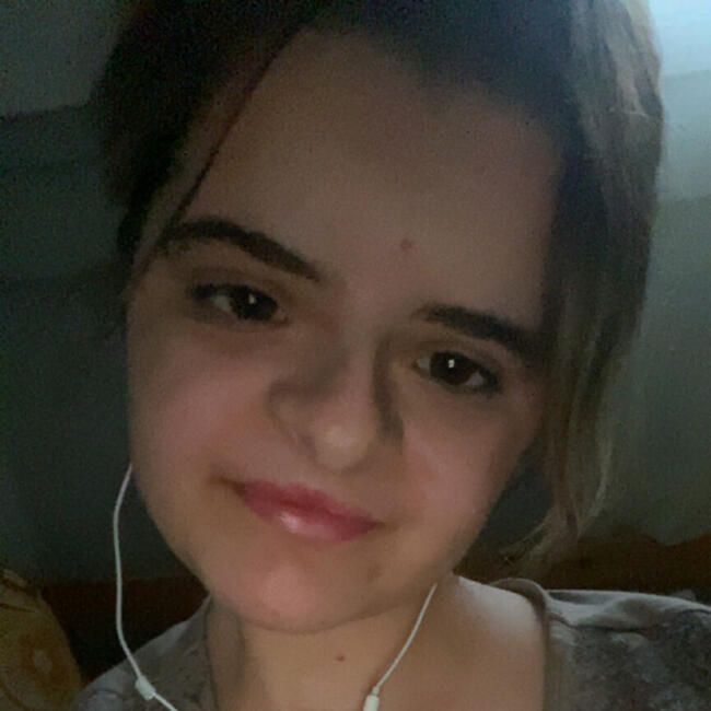 Babysitter in Carrières-sous-Poissy: Lyna