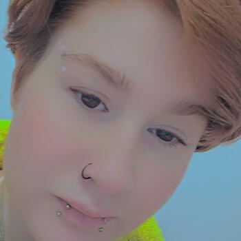 Babysitting job in New Norfolk: babysitting job Shorty