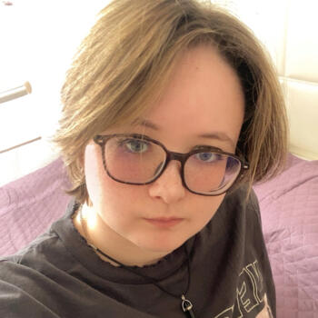 Babysitter in Quimper: Simay