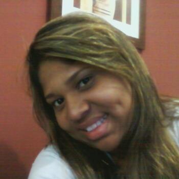 Babysitting job in Curitiba: babysitting job Larissa