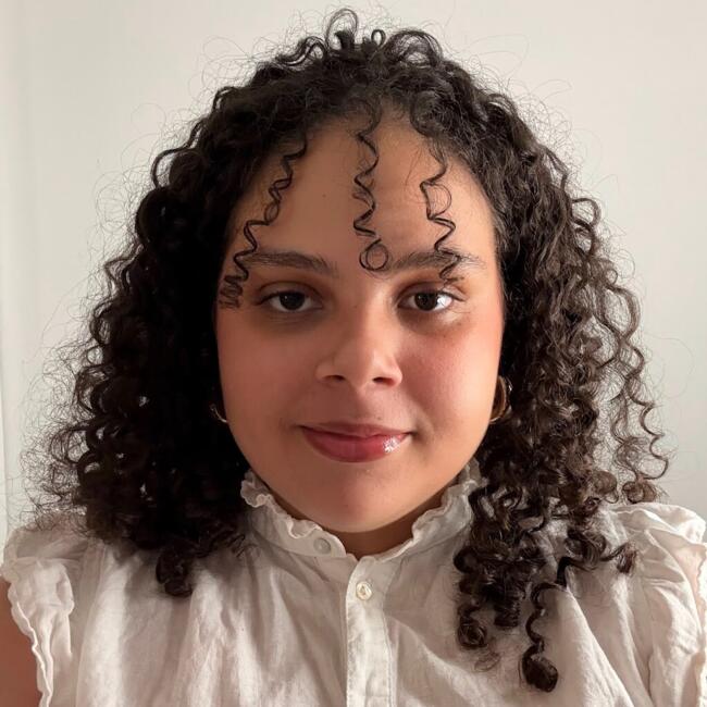 Babysitter in Toulouse: Jade