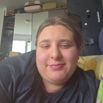 Babysitter in Mügeln: Leonie-Sophie